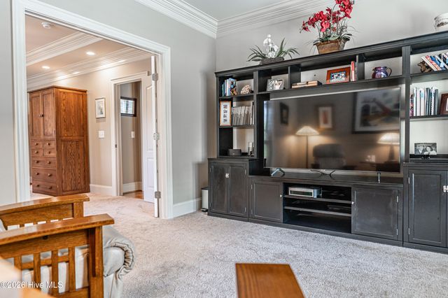38 E Augusta Lane, Southern Pines, NC 28387
