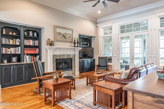 38 E Augusta Lane, Southern Pines, NC 28387