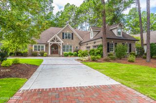 38 E Augusta Lane, Southern Pines, NC 28387