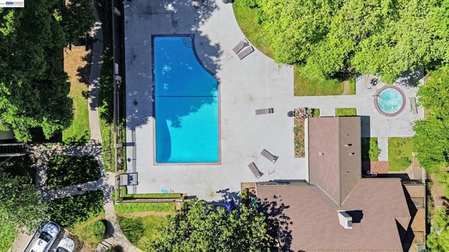 5292 Makati Circle, San Jose, CA 95123