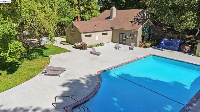 5292 Makati Circle, San Jose, CA 95123