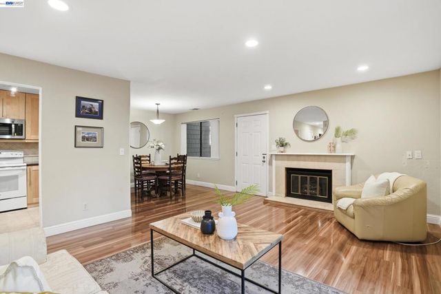 5292 Makati Circle, San Jose, CA 95123