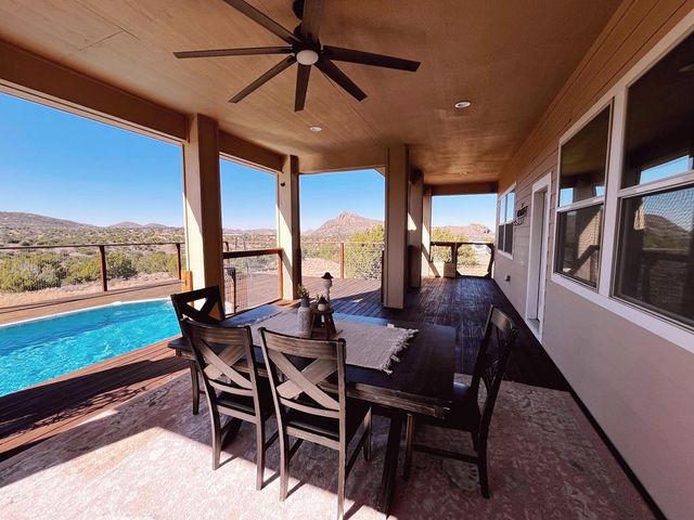 407 Texas Oak, Alpine, TX 79830