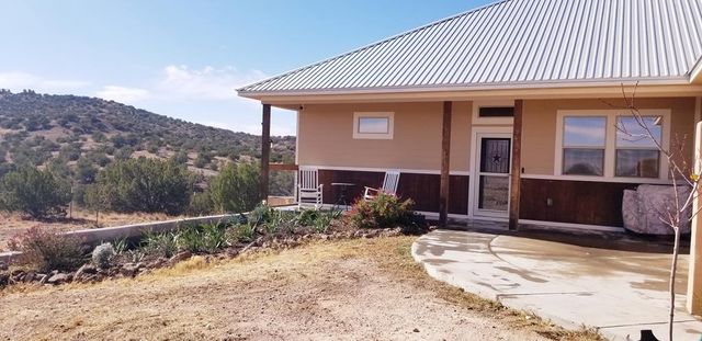 407 Texas Oak, Alpine, TX 79830