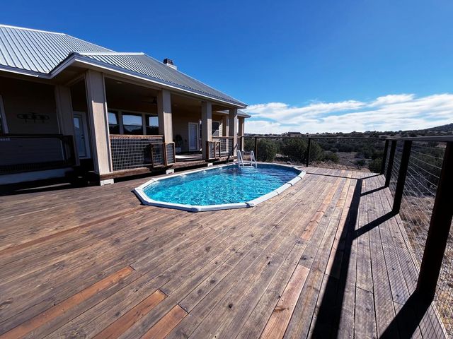 407 Texas Oak, Alpine, TX 79830