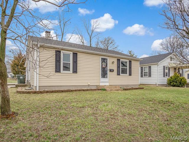 100 Lemen Street, Waterloo, IL 62298