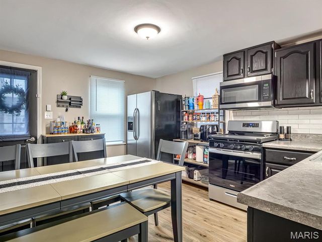 100 Lemen Street, Waterloo, IL 62298