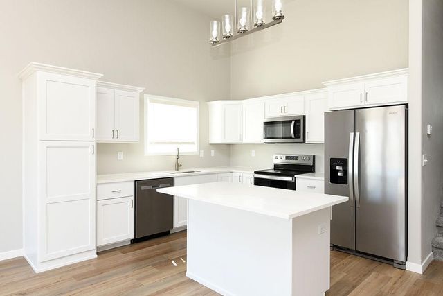 1293 Marlys Drive W, West Fargo, ND 58078