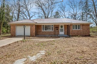 5740 Pine Lane, Augusta Charter Township, MI 48197