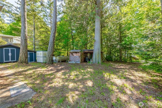 60 Eliza Island, Bellingham, WA 98226