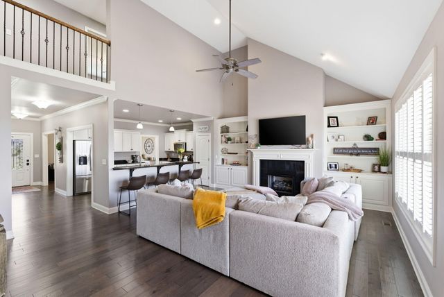141 Minnow Cove Court, Nicholasville, KY 40356