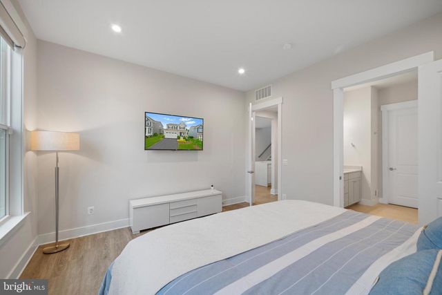 43441 BETTYS FARM DR, Chantilly, VA 20152