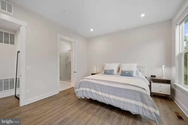 43441 BETTYS FARM DR, Chantilly, VA 20152