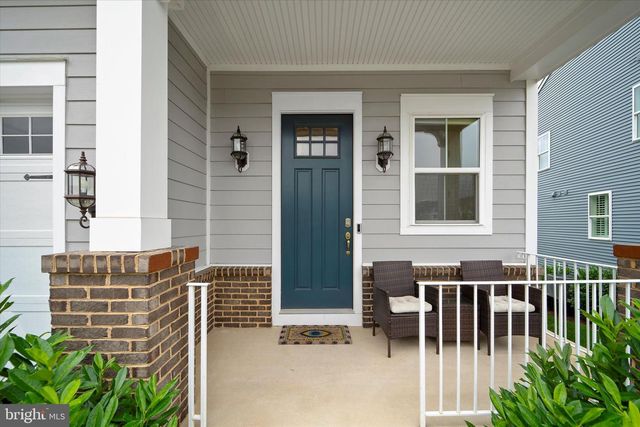 43441 BETTYS FARM DR, Chantilly, VA 20152