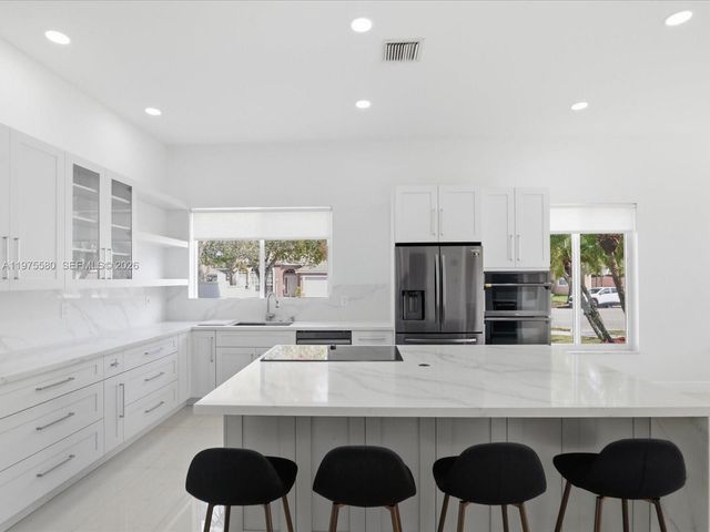 14205 NW 21st St, Pembroke Pines, FL 33028