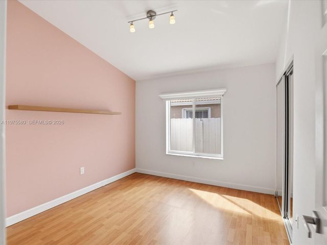 14205 NW 21st St, Pembroke Pines, FL 33028