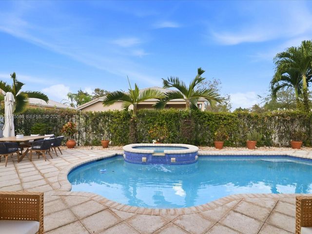 14205 NW 21st St, Pembroke Pines, FL 33028