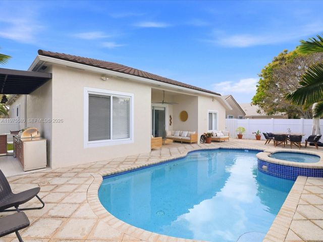 14205 NW 21st St, Pembroke Pines, FL 33028