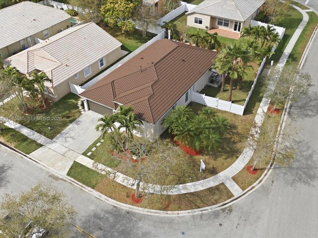 14205 NW 21st St, Pembroke Pines, FL 33028