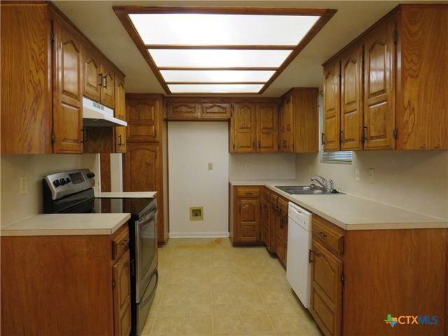 2012 Starlight Drive, Killeen, TX 76543