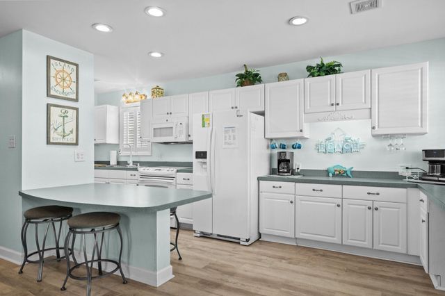 6001 - 5237 S Kings Hwy., Myrtle Beach, SC 29575