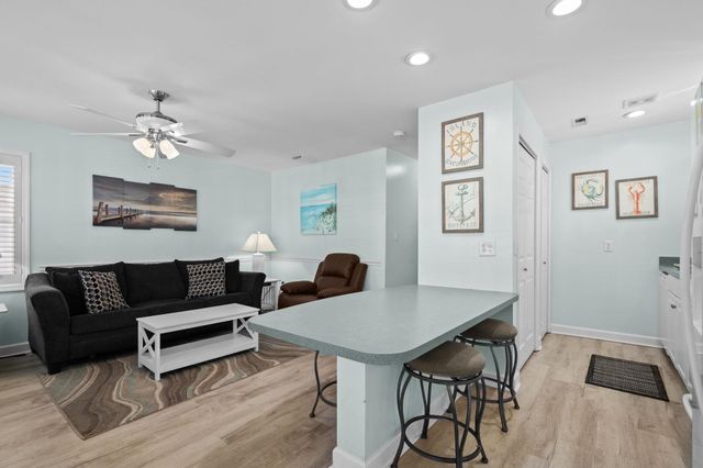 6001 - 5237 S Kings Hwy., Myrtle Beach, SC 29575