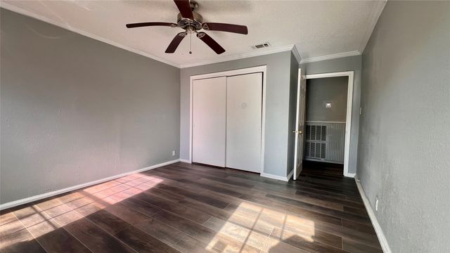 2522 N Hughes Avenue, Fort Worth, TX 76103