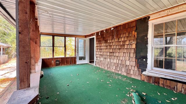 2522 N Hughes Avenue, Fort Worth, TX 76103