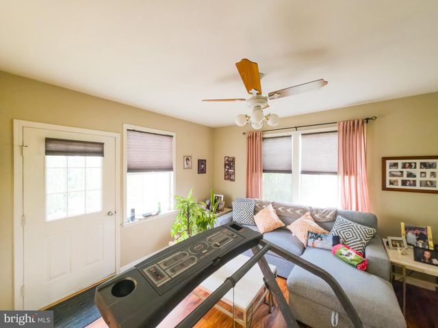 6-B PATRICK HENRY CT, Monroe Township, NJ 08831