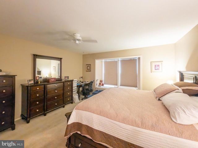 6-B PATRICK HENRY CT, Monroe Township, NJ 08831