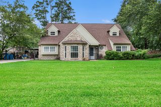 306 Hickory Ridge Drive, Shenandoah, TX 77381
