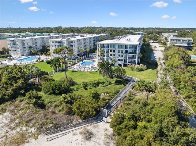 1470 Wood Ave 203, St Simons Island, GA 31522