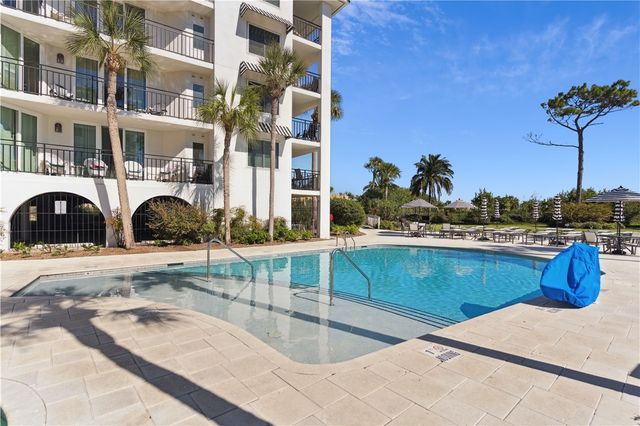 1470 Wood Ave 203, St Simons Island, GA 31522