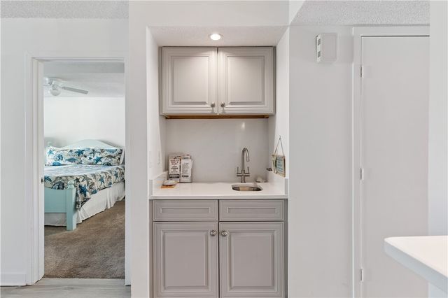 1470 Wood Ave 203, St Simons Island, GA 31522