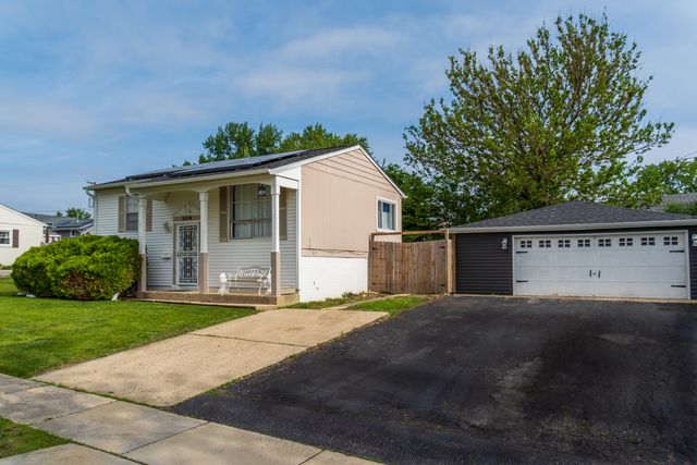 304 Hamrick Avenue, Romeoville, IL 60446
