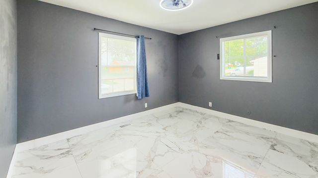 304 Hamrick Avenue, Romeoville, IL 60446