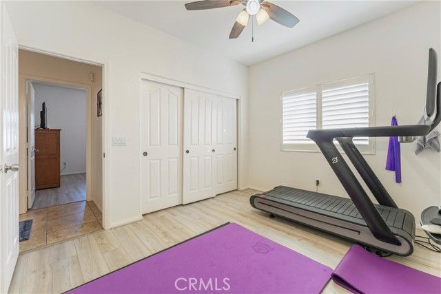 2104 W Avenue J7, Lancaster, CA 93536