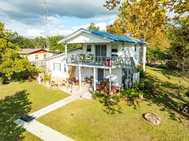 176 Bourbon Street, Freeport, FL 32439