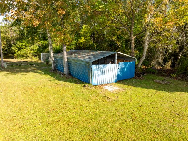 176 Bourbon Street, Freeport, FL 32439