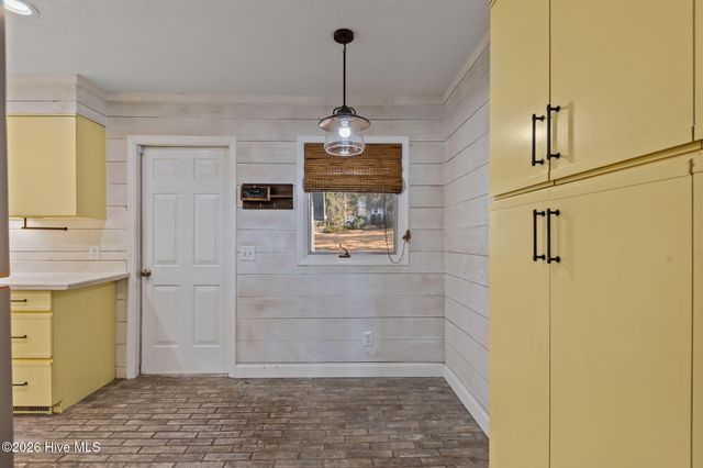 144 Overlook Drive, West End, NC 27376