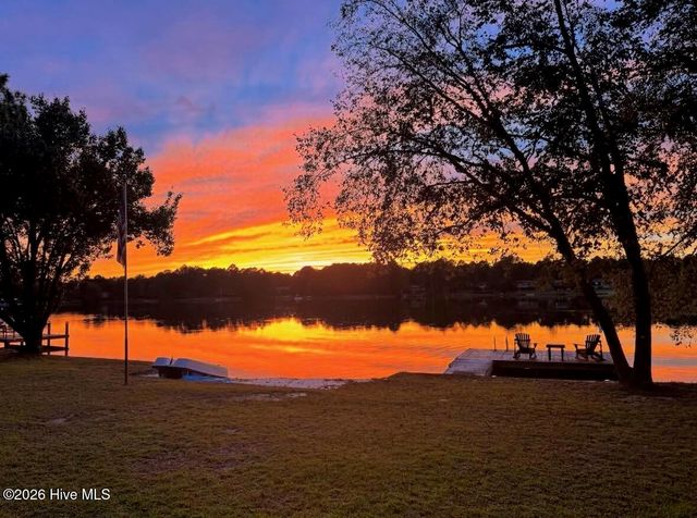 144 Overlook Drive, West End, NC 27376