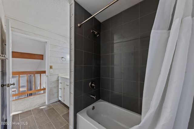 144 Overlook Drive, West End, NC 27376