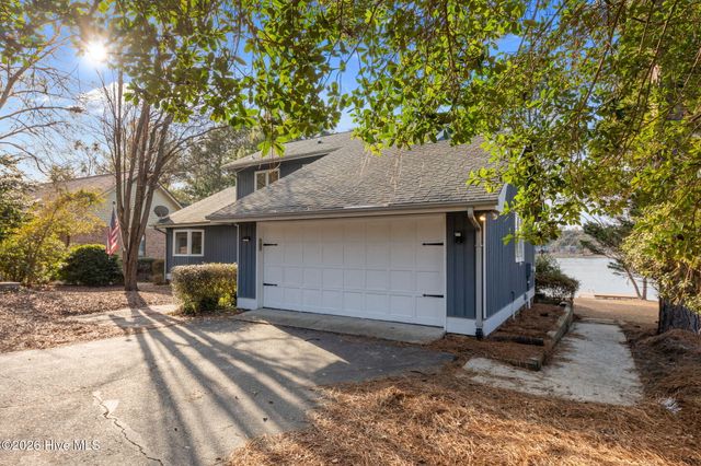 144 Overlook Drive, West End, NC 27376