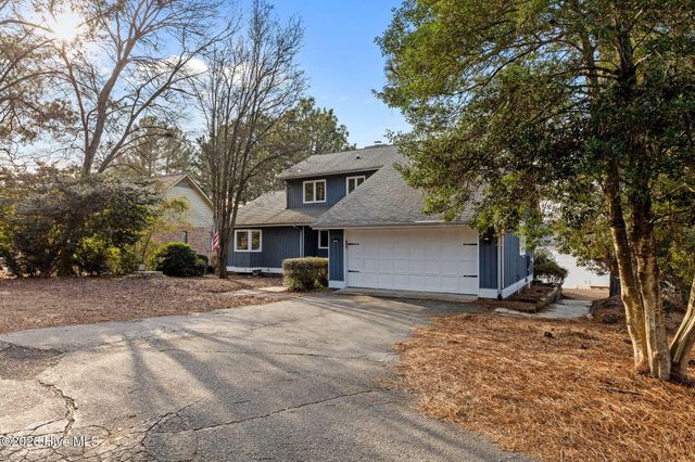 144 Overlook Drive, West End, NC 27376