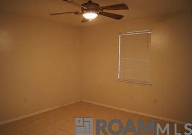 1218 Boreas Dr, Baton Rouge, LA 70816