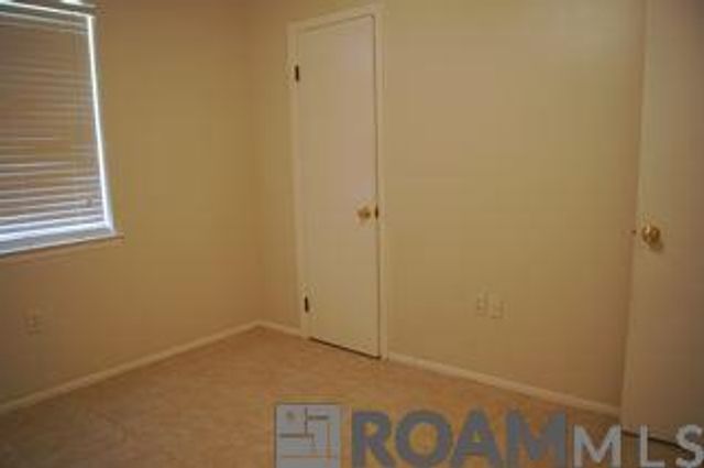 1218 Boreas Dr, Baton Rouge, LA 70816