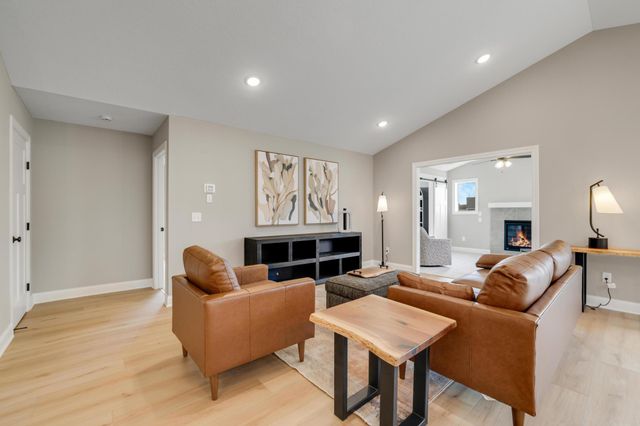 11046 194th Circle NW, Elk River, MN 55330