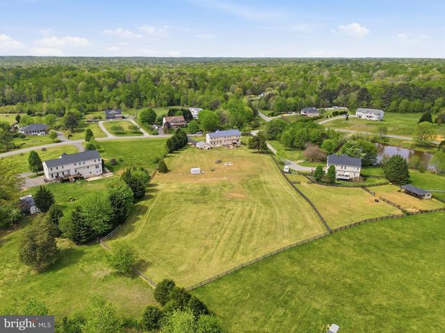 51 EQUESTRIAN DR, Stafford, VA 22556