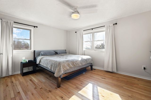 440 E Spencer Road, Campton, KY 41301