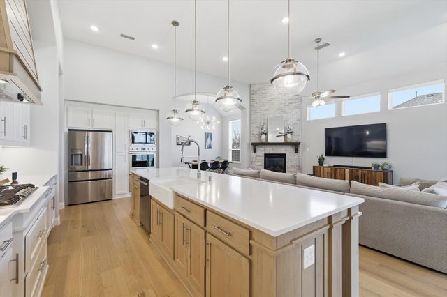 2112 Strolling Way, Argyle, TX 76226